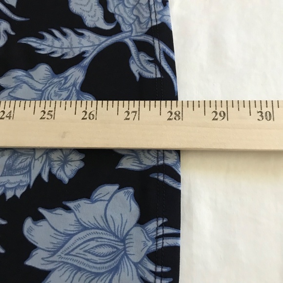 JM COLLECTION Floral Bell Sleeve Blouse Round Neck Blue Women’s Size XL Size 1X - Picture 11 of 16